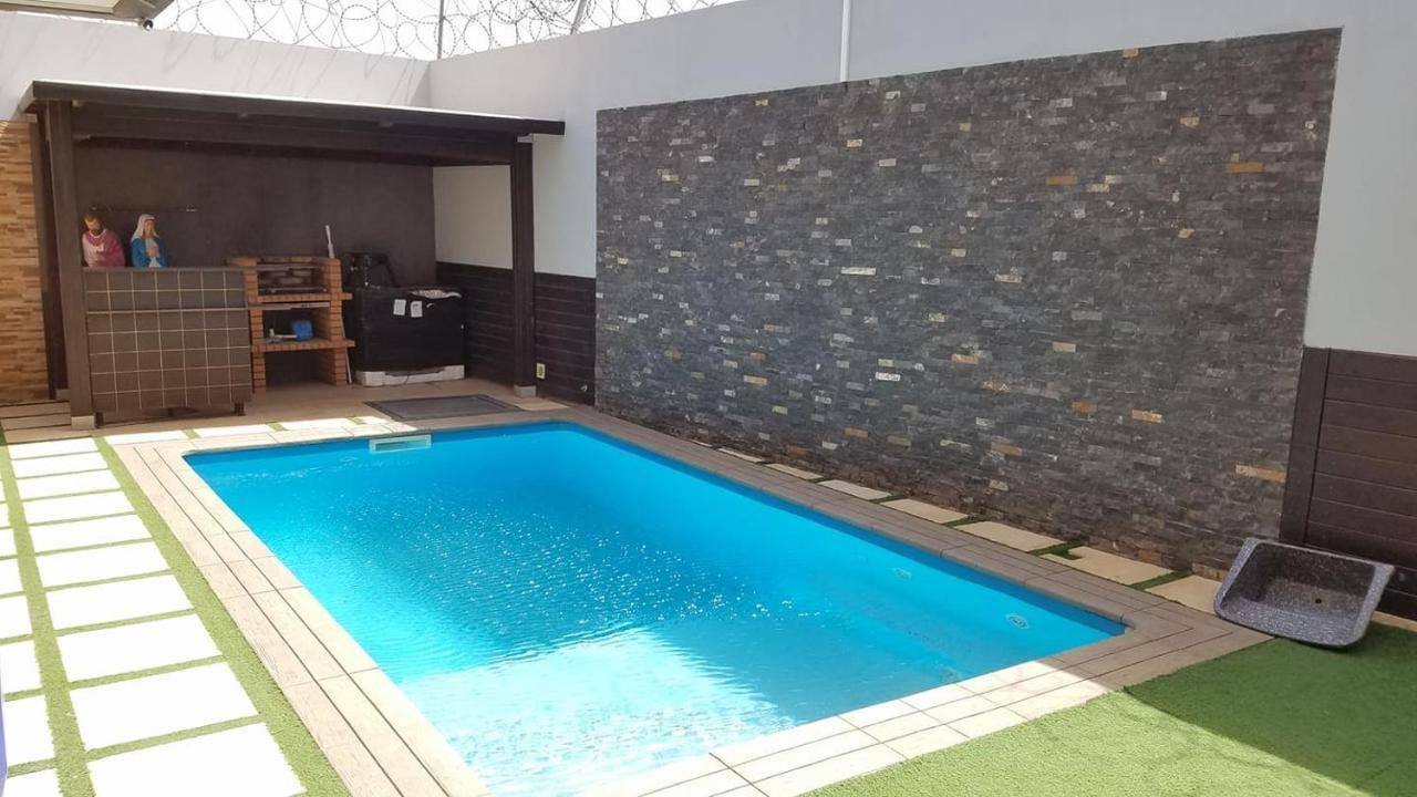 Your Home Away From Home Прая Екстериор снимка